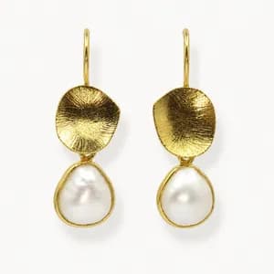 Gold-plated Leaf Disc Pearl Drop Earrings