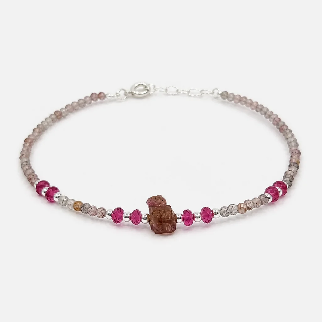 Rosequarts Ruby Gemstone Bead Bracelet