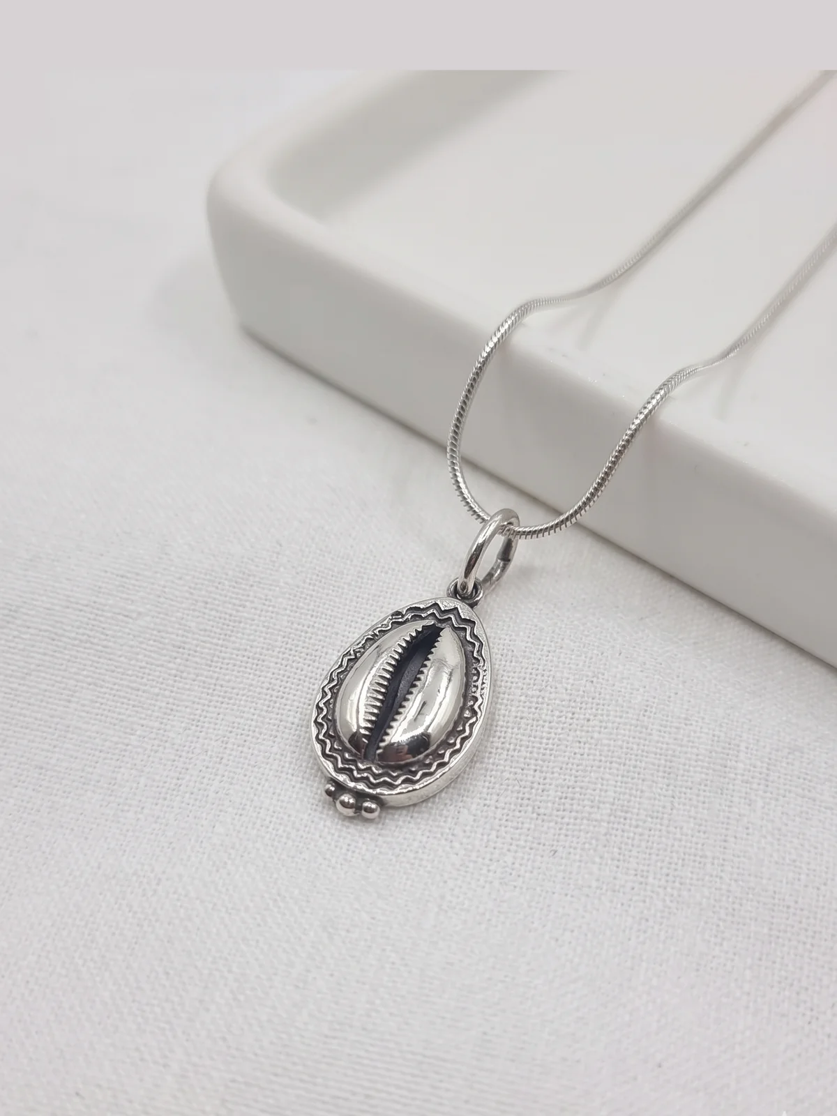 Silver Shell Charm Pendant